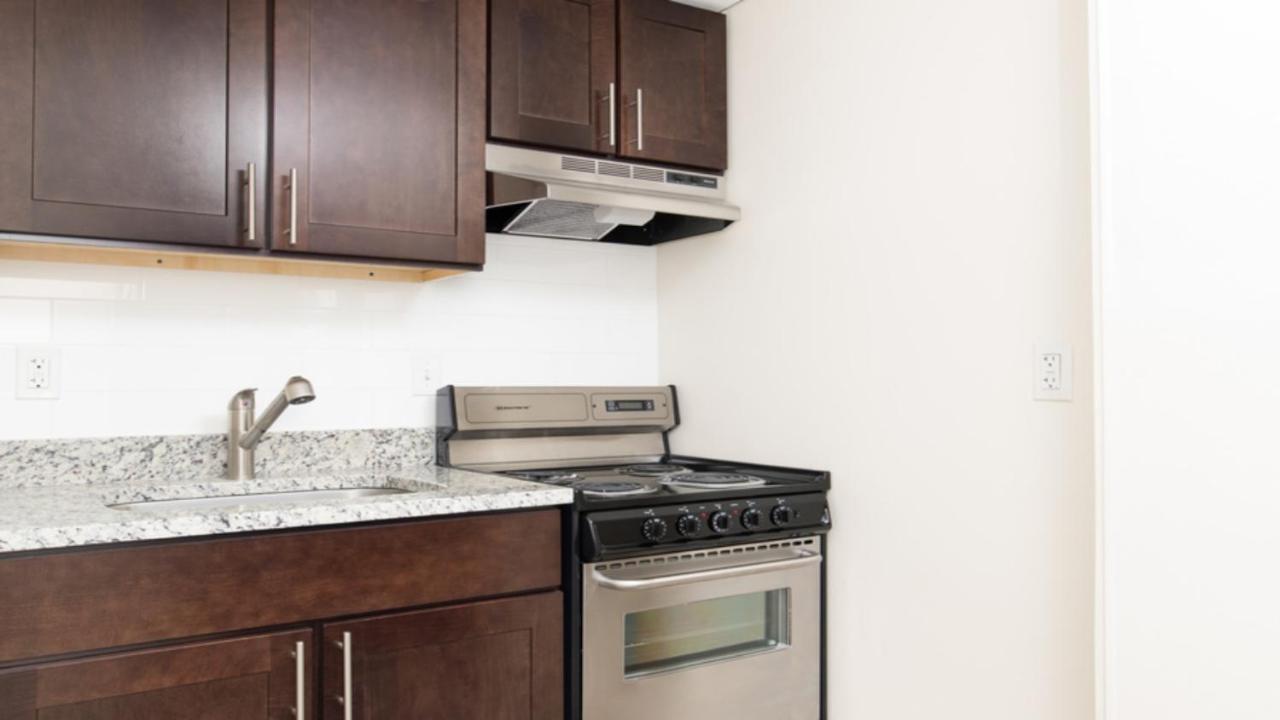Charming Downtown Crossing Suites By Sonder Everett Стая снимка